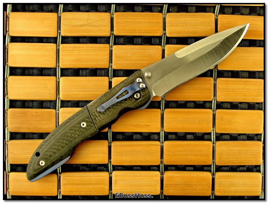Flavio Ikoma Carbon Fiber Folder