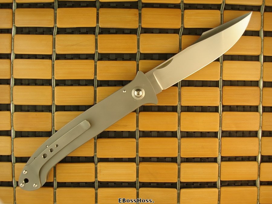 Bob Lum XL Sabertip Folder