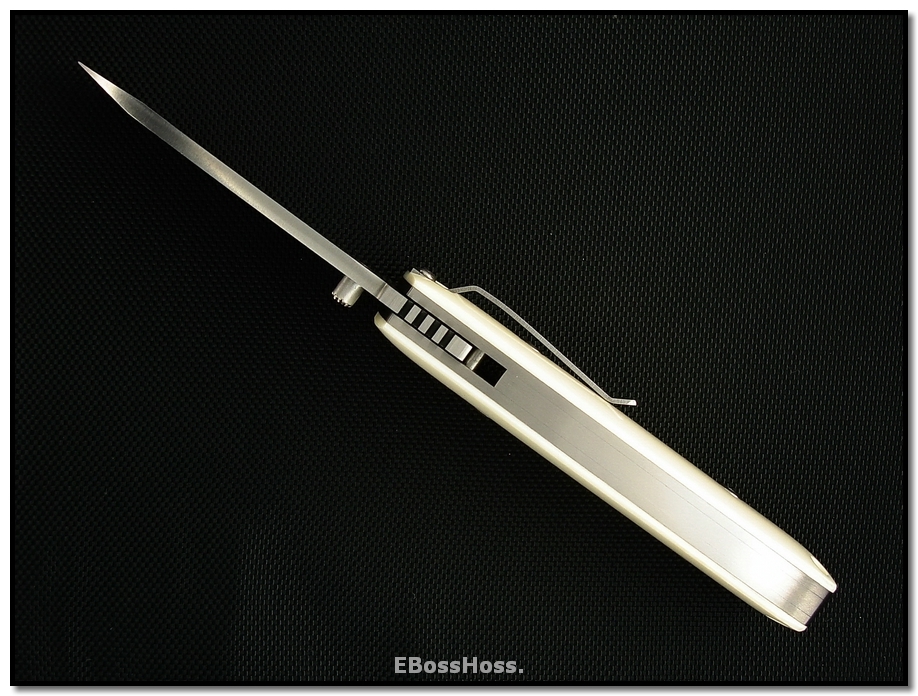 Bob Dozier 'New Model' 3 1/8-inch Deluxe Folder