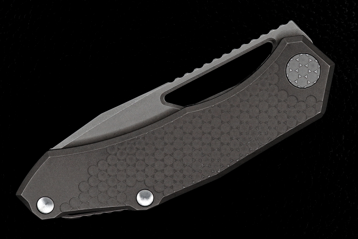 D Munroe Custom Hextured Warg Framelock Folder