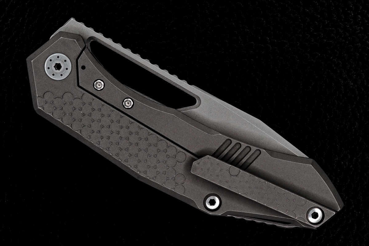 D Munroe Custom Hextured Warg Framelock Folder