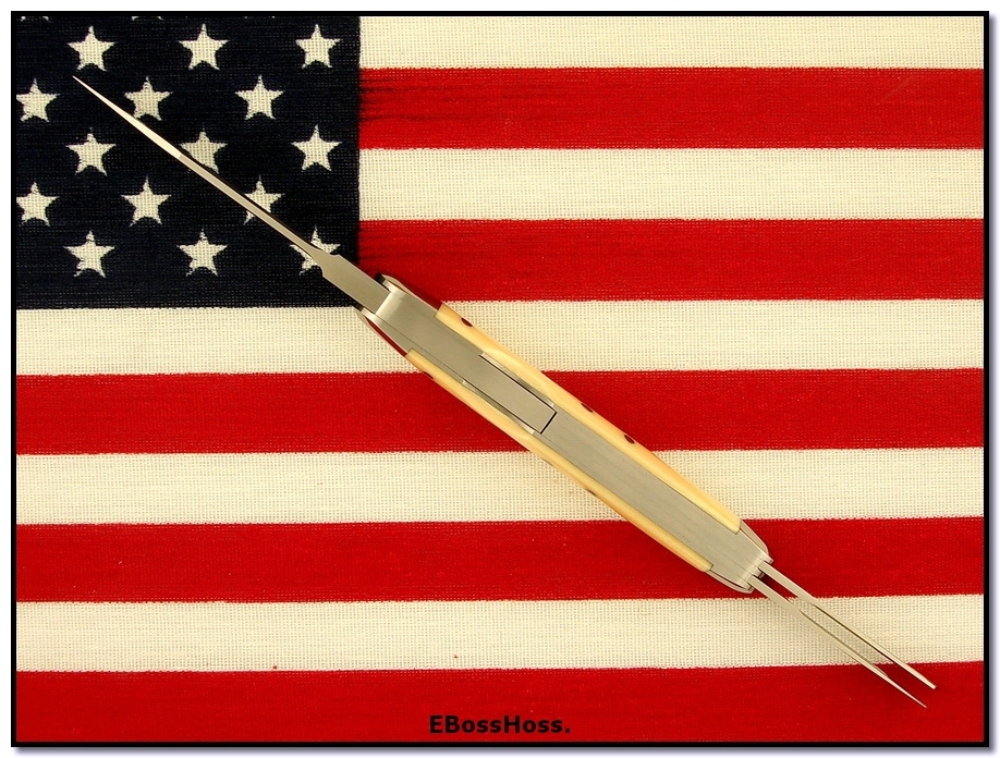 Tony Bose Lockback Whittler - Pre-ban Ivory