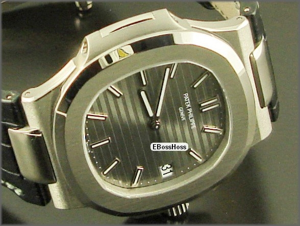 Patek Phillipe  Nautilus 5711G - White Gold