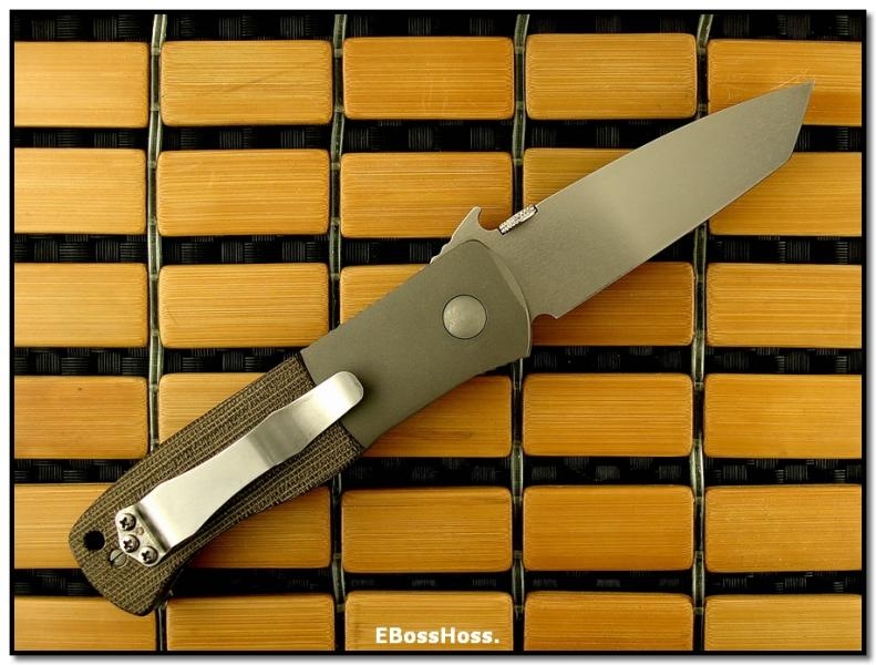  Emerson CQC-7 -- Domed Pivot