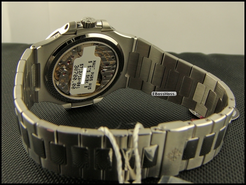 Patek Phillipe  Nautilus Ref. 5712 (5712/1A) Stainless Steel
